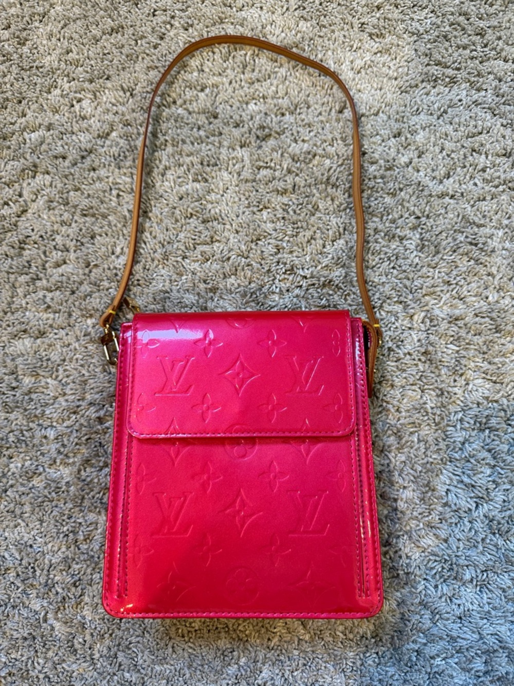 Louis Vuitton Hot Pink Vernis Monogram Mini-bag with Tan Strap